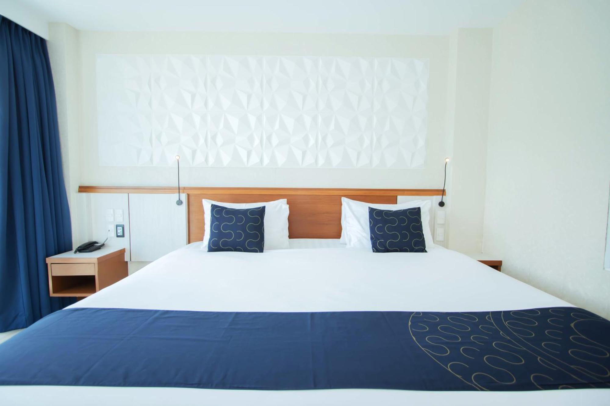 Sira Grande Hotel & Spa Patong Dış mekan fotoğraf